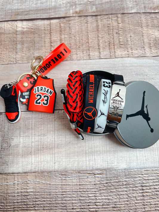 MJ Jordan Bundles|Jerseykeychain+Shoekeychain+Four Bracelets