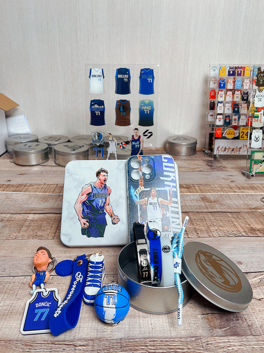 Doncic Bundle|Jersey Collection Picture+Player Keychain+Jerseykeychain+Basketball keychain+Shoekeychain+Four Bracelets+PhoneCase