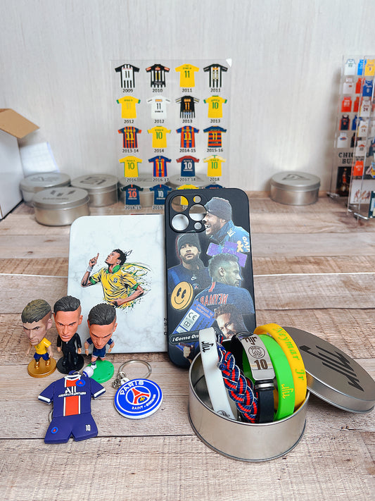 Neymar Bundles|Jersey Collection Picture+ThreePlayer doll+Jersey keychain+Badge keychain+Four Bracelets+PhoneCase|