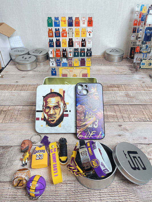LeBron 23 Bundle|Jersey Collection Picture+Champion Ring+Player Keychain+Jerseykeychain+Basketball keychain+Shoekeychain+Four Bracelets+PhoneCase